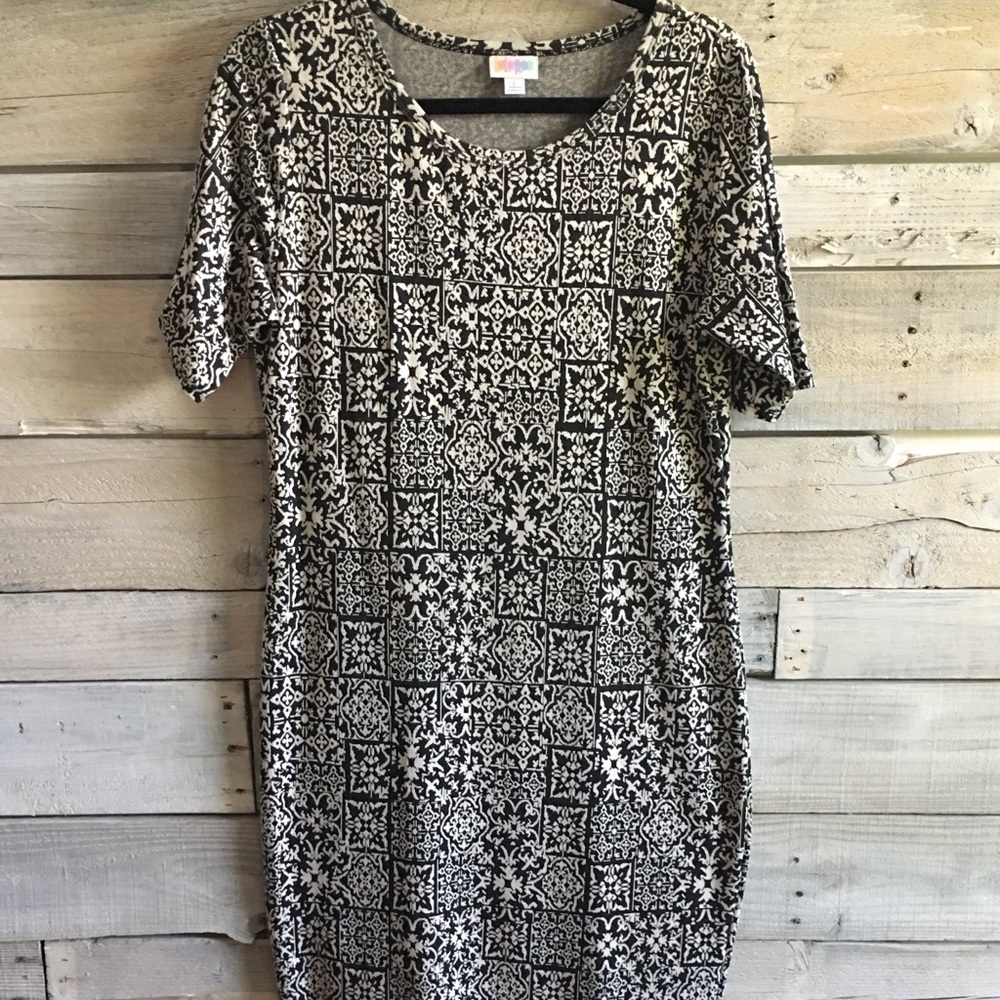 LuLaRoe Julia